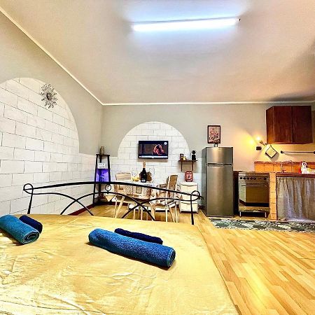 Apartamento Monolocale Deluxe A 2,7 Km Dal Mare Per 2 Persone Siderno Exterior foto
