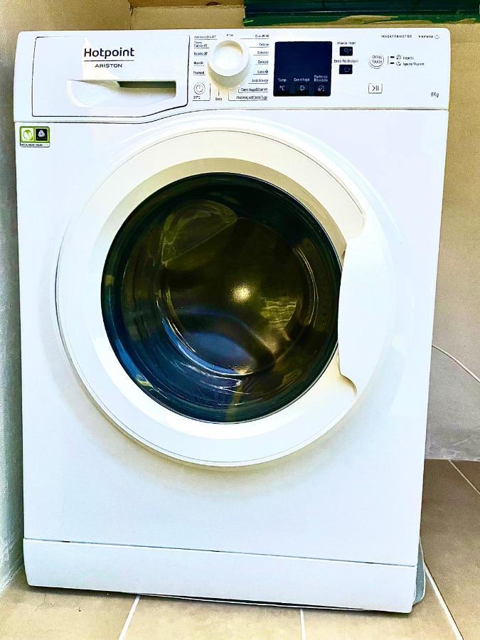 Apartamento Monolocale Deluxe A 2,7 Km Dal Mare Per 2 Persone Siderno Exterior foto